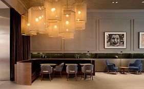 Kozmo Hotel Suites & Spa - Small Luxury Hotels Of The World